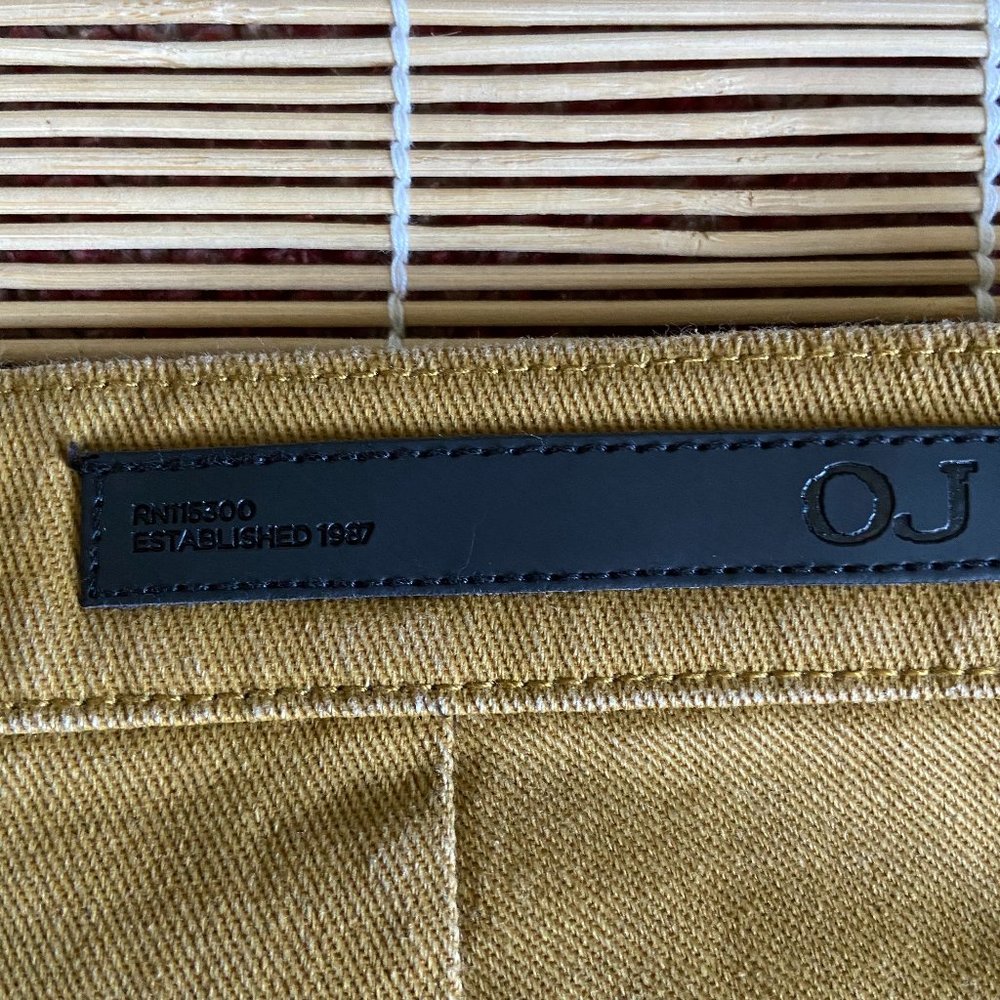 Bench shorts - Picture 4 of 5